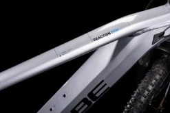 CUBE REACTION HYBRID PERFORMANCE 625 TRAPEZE 2022 - Monvelo.com