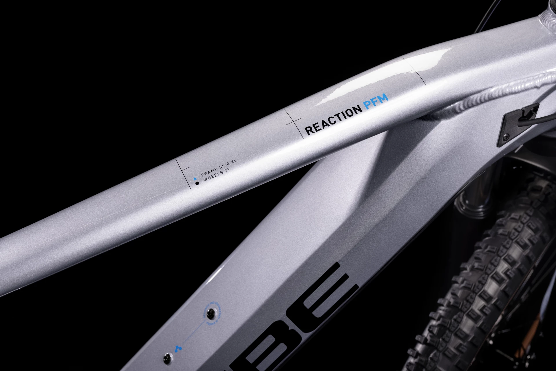 CUBE REACTION HYBRID PERFORMANCE 625 TRAPEZE 2022 - Monvelo.com