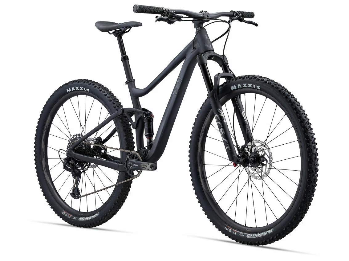 LIV EMBOLDEN 1 2022 - Monvelo.com